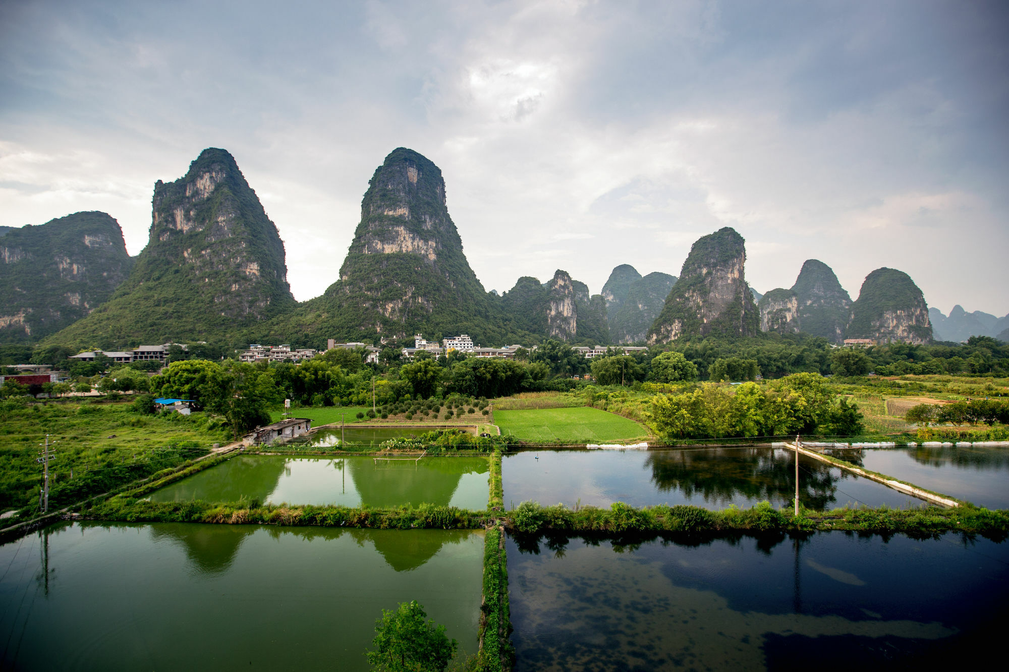 Yangshuo Hidden Dragon Villa Exterior photo